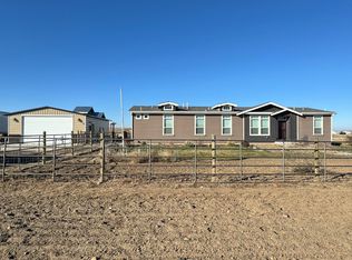 20 Ranch Rd, Wiggins, CO 80654
