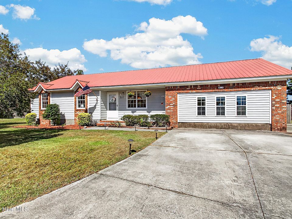 1st image of 317 Cinnamon Drive
