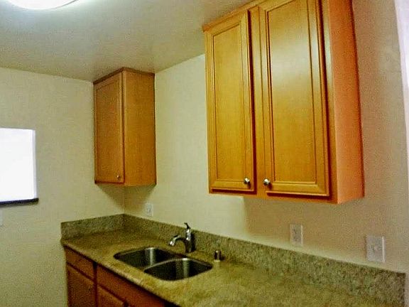 3rd image of 8211 Vincetta Dr APT 26