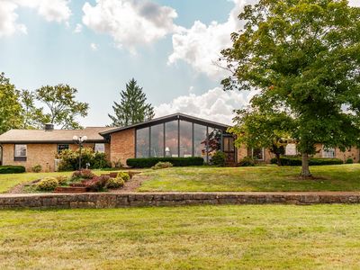 755 Long Hollow Pike, Goodlettsville, TN, 37072
