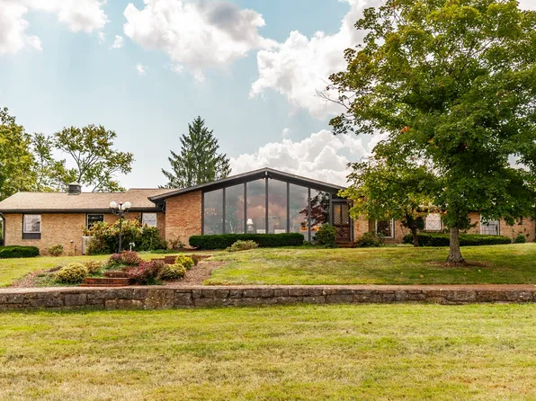 755 Long Hollow Pike, Goodlettsville, TN 37072