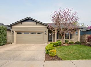 1973 Thomas Rd, Medford, OR 97501