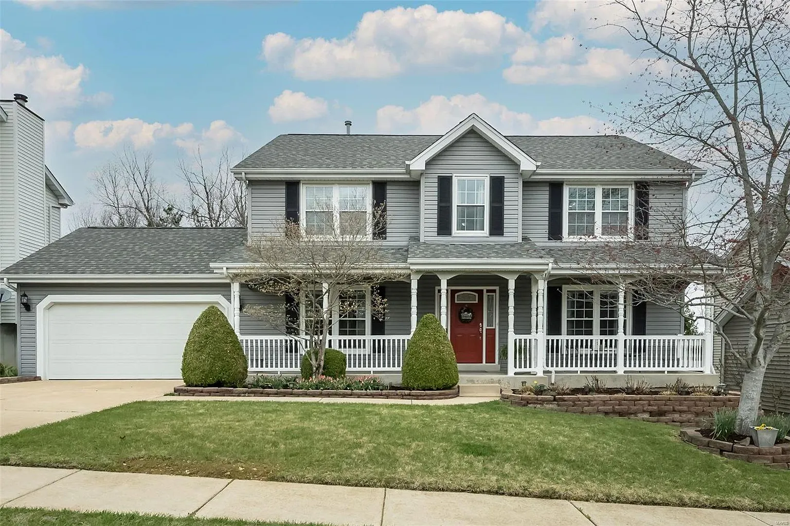 405 Roosevelt Woods Ct photo 1