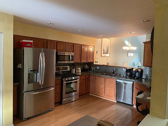 4th image of 7206 James Pl SE