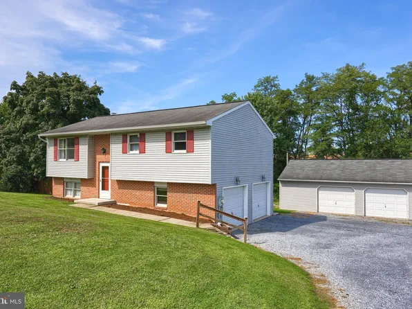 930 Furnace Hills Pike, Lititz, PA 17543