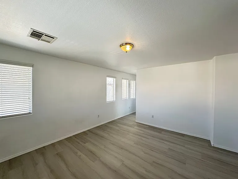 8222 Amphora St — Photo 19