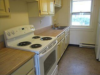 2nd image of 26 Susquehanna Ave APT 2