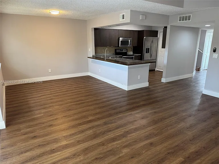 11749 Terra Bella Blvd — Photo 3