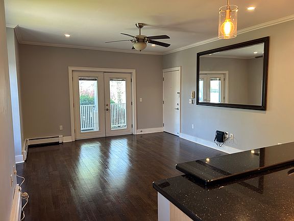 3rd image of 1211 Grand Ave APT 1
