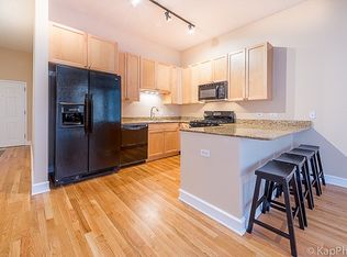 910 W Madison St #P78, Chicago, IL