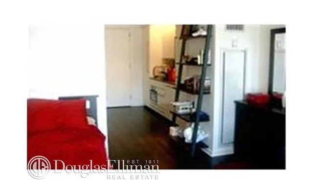 Rented by Douglas Elliman | media 39