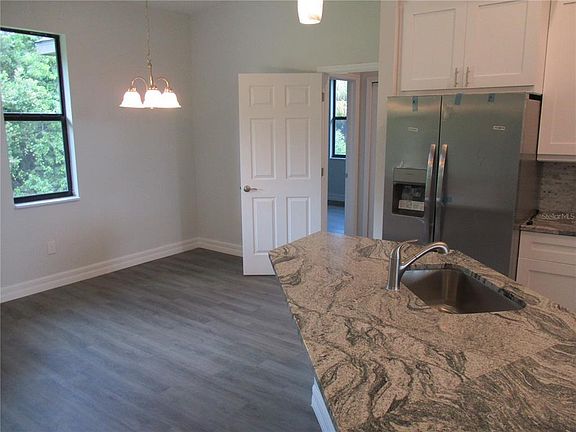 4th image of 12066 Margarita Ave
