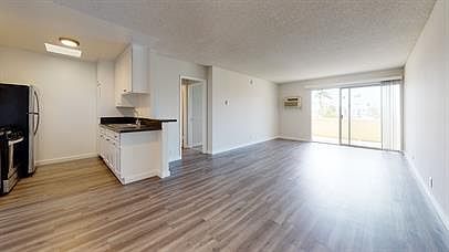 1st image of 123 S Catalina St APT 206