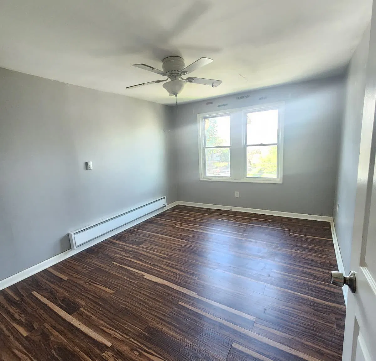 2 bed, $1,045 — Photo 2