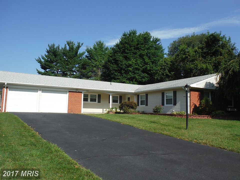1st image of 4445 Majestic Ln