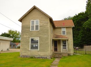 352 N Paw Paw St, Coloma, MI 49038