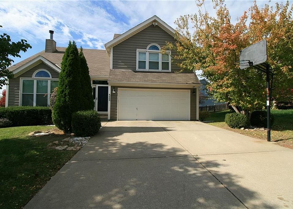 1st image of 4608 NE Jamestown Dr