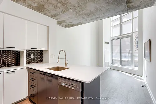 255 Richmond St E #206 Photo 1