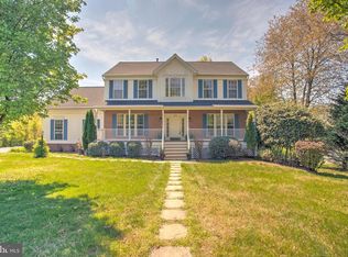 8978 Hooes Rd, Lorton, VA 22079