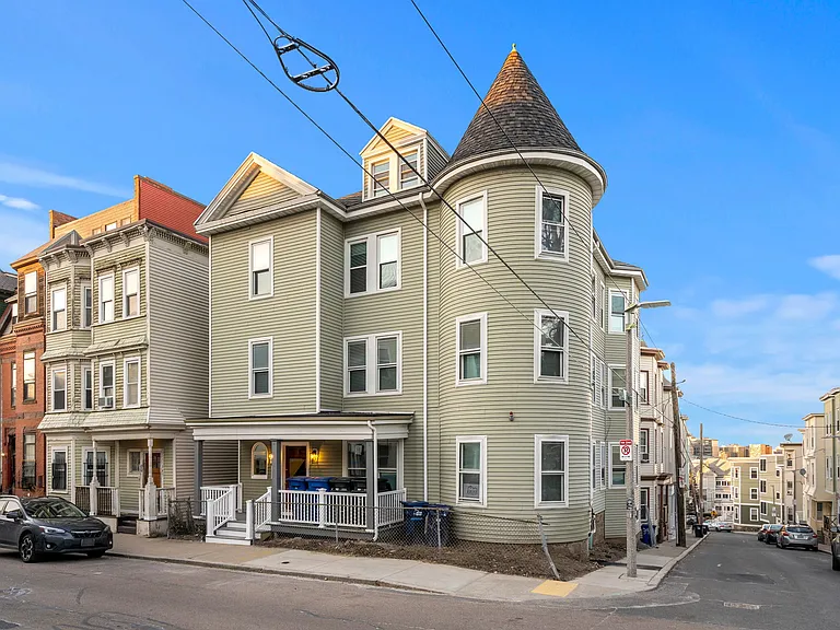 141 Hillside St #2 — Photo 19