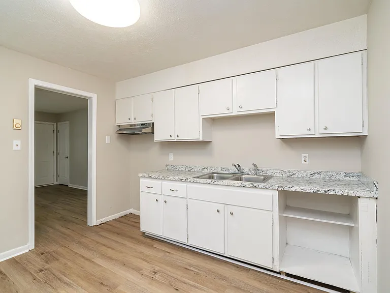 5608 Jacksboro Pike #2 — Photo 5