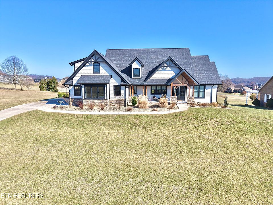 1st image of 4009 Paradise Dr