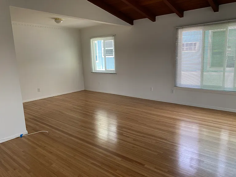 2345 Westwood Blvd #7 — Photo 6