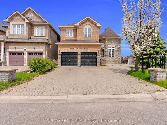 3rd image of 5499 Doctor Peddle Cres