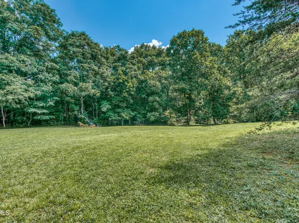 845 Whippoorwill Ln, Marion, VA 24354