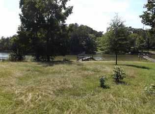 1067 Leisure Pt Rd, Prosperity, SC 29127