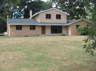 864 N Jacoby Rd, Akron, OH 44321