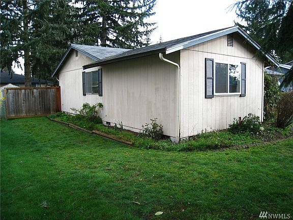 3rd image of 4529 90th Pl NE
