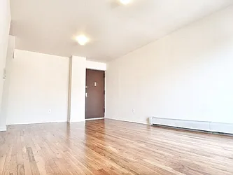 Rented by MAC Realty NY