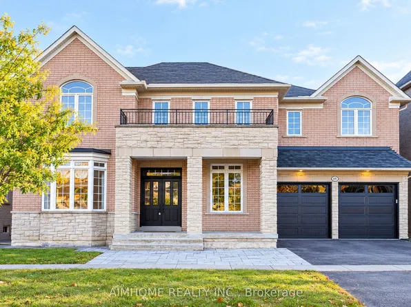 11 Alpaca Dr, Richmond Hill, ON L4E 0E6