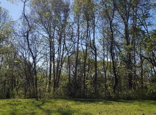 1889 Elizabeth Dr, Vinton, VA 24179