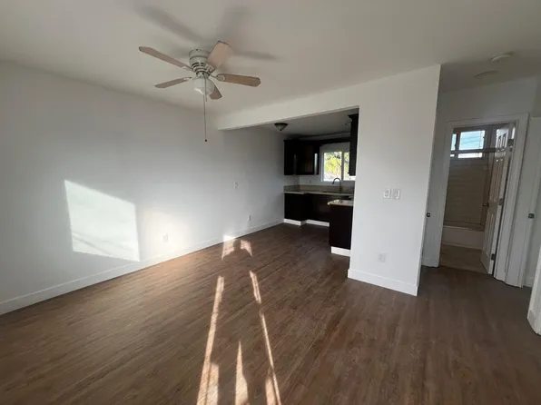 126 W 59th St #A, Los Angeles, CA 90003