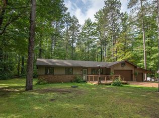1317 Moonlite Dr, Eagle River, WI 54521