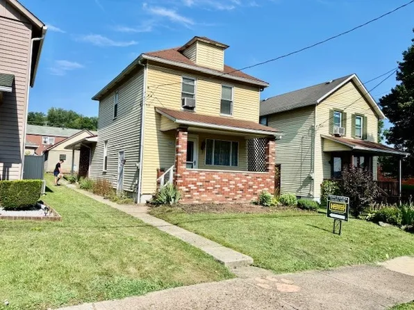 2412 2nd Ave, Koppel, PA 16136