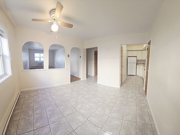 2nd image of 15512 Locke Ave #1A