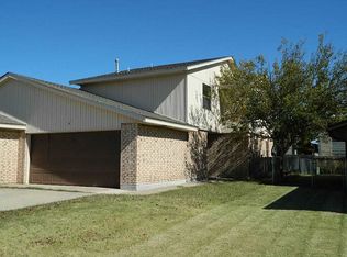 2711 NW Friar Tuck Ln APT A, Lawton, OK 73505