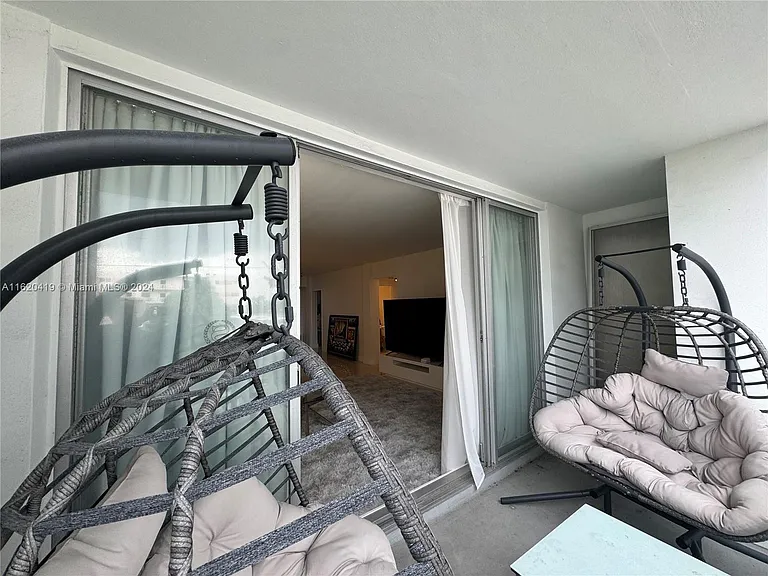 9381 E Bay Harbor Dr #302S — Photo 16