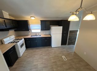 210 N Walnut St, Eldon, MO 65026