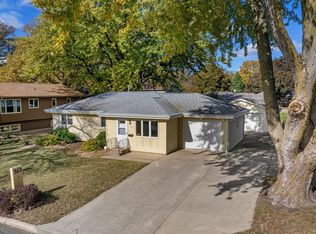 313 Glenn Rd, Albert Lea, MN 56007