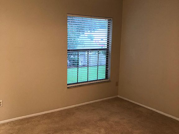 2nd image of 605 Casa Park Court F