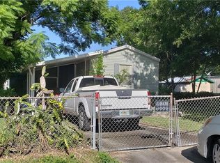 9880 7th Ave, Orlando, FL 32824