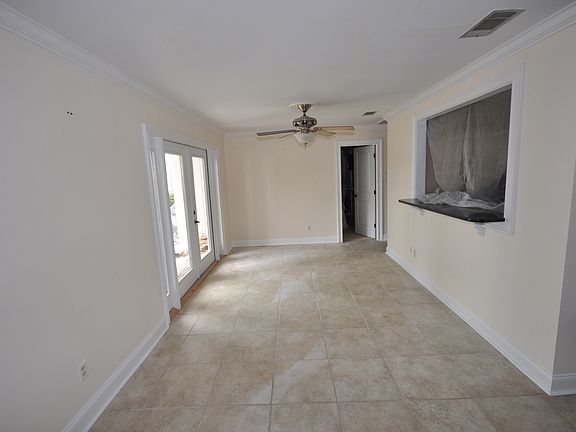 4th image of 714 Sandpiper Dr