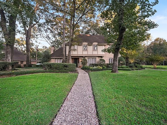 2nd image of 3506 Fawn Creek Dr