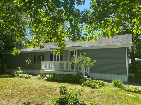 41 Mavis Avenue, Rochester, NH 03839