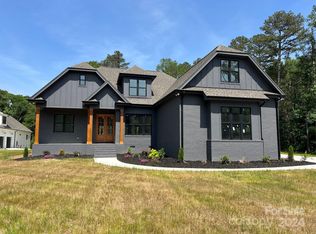 1018 Piney Dr, Monroe, NC 28110