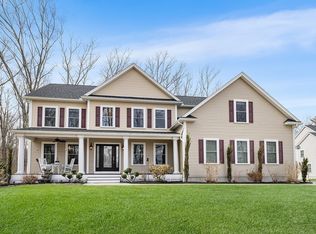 93 Fisher Rd, Holden, MA 01520